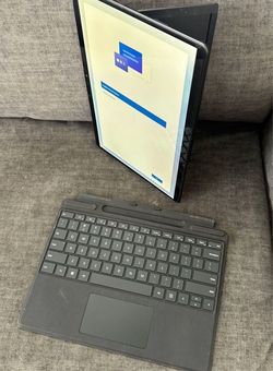 Microsoft Surface Pro 8 13" with Surface Pro keyboard