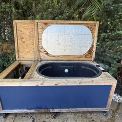 Custom Cold Plunge