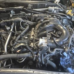 2020 Toyota Tacoma Engine Or Transmission 