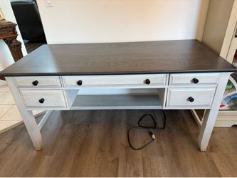 Office table