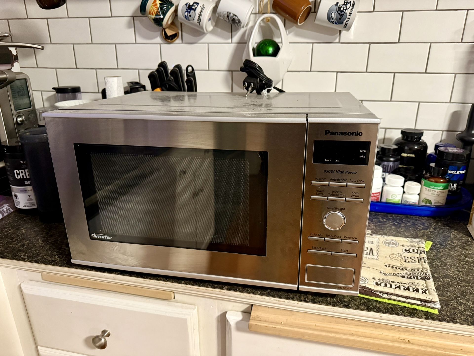 Panasonic microwave nn-sd372s