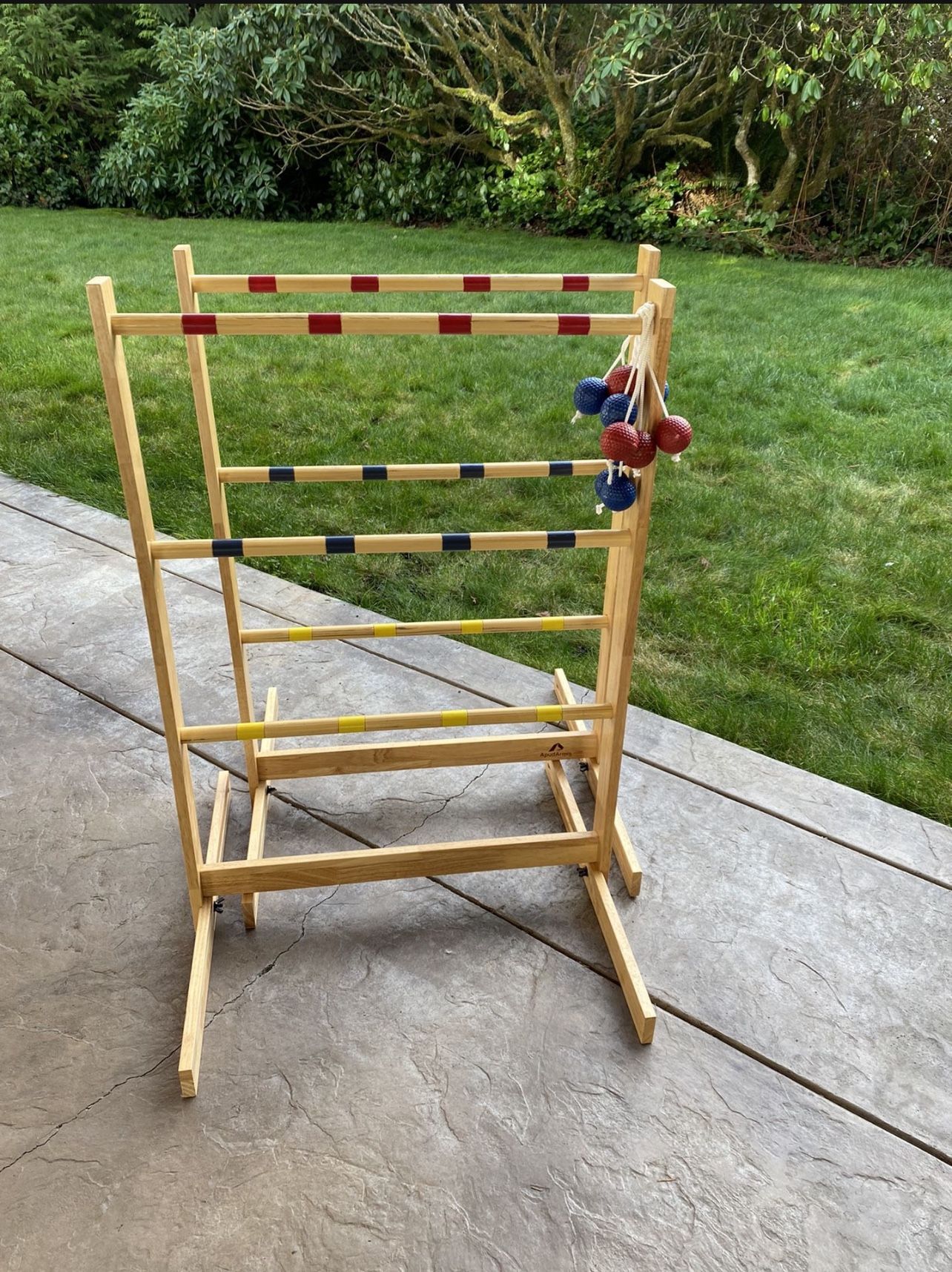 Ladder Lawn Game