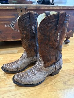 CORRAL PYTHON 🐍 MENS 9D - Narrow Square Toe Boot 