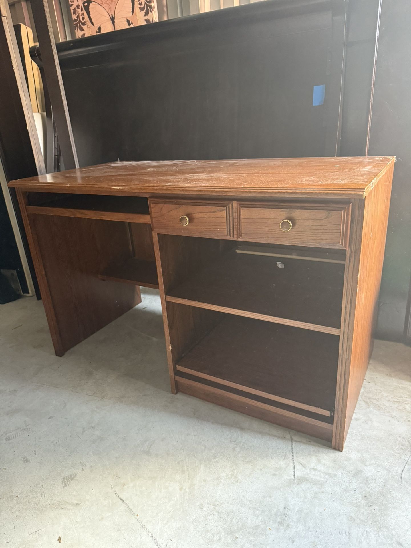 Free Desk