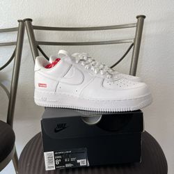 NEW Supreme Nike Air Force 1 Low White 