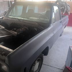 1977 Chevy Silverado Short Bed 