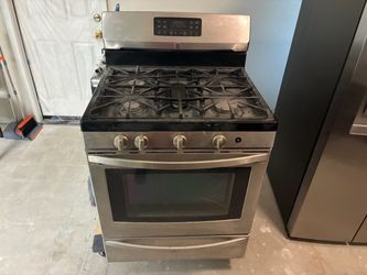 Kenmore Stainless Steel 5-Burner Gas Stove & Convection Oven – Self Cleaning – Works Perfectly