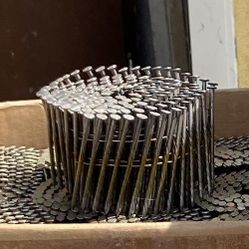 Pneumatic Coil Nails-Fasteners-READ ENTIRE AD BEFORE INQUIRING