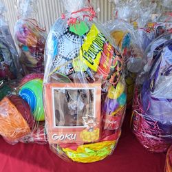 Easter baskets perfect for everyone 😄😁💜🩵💙