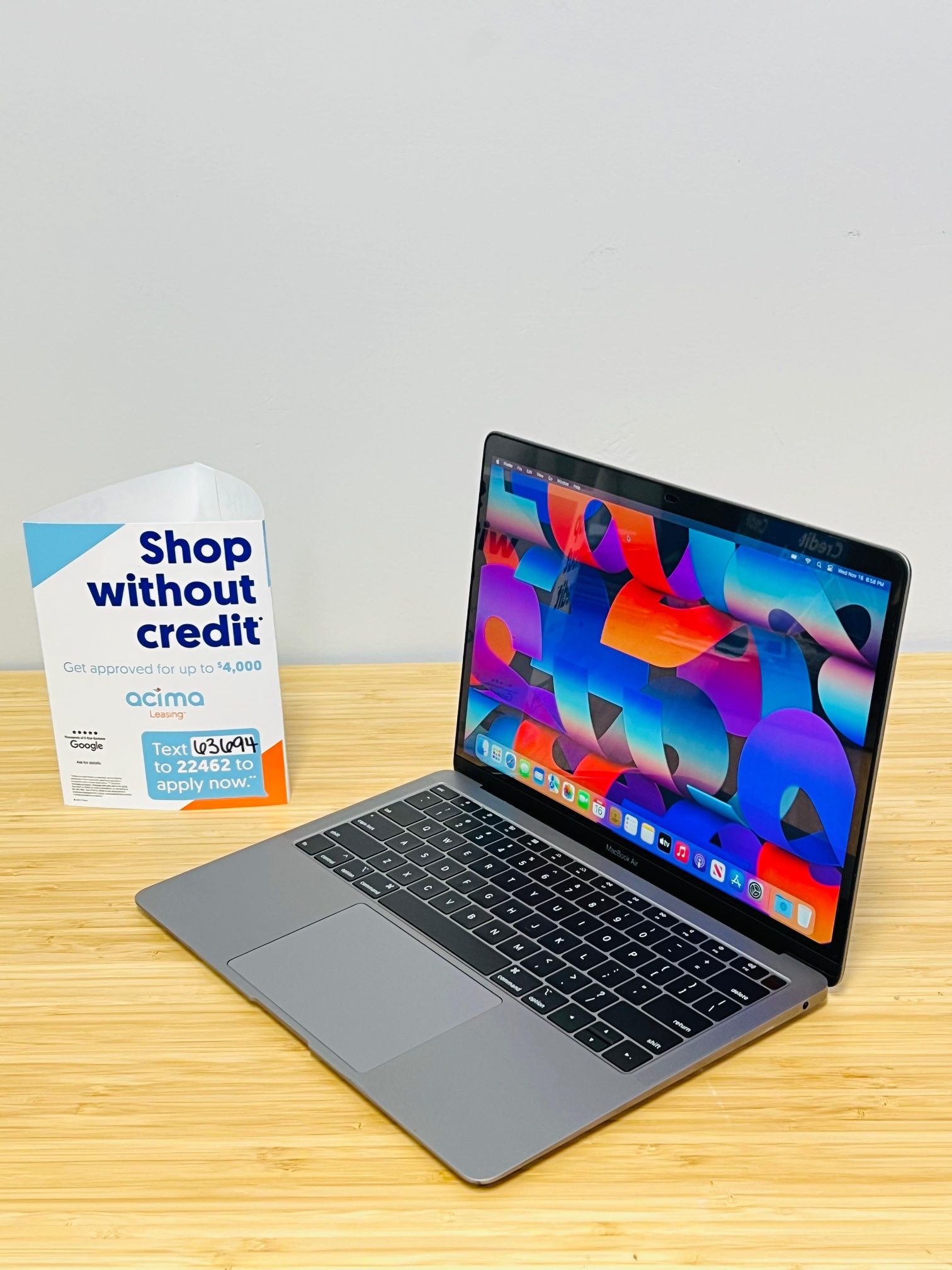 MacBook Air Laptop Space Grey 13” Screen Intel Core i5/8GB RAM