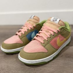 Nike Dunks 
