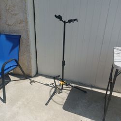 Hercules Guitar Stand