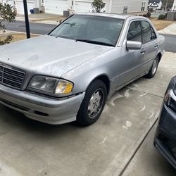 MERCEDES BENZ C(contact info removed)