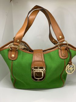 MICHAEL KORS KELLY GREEN/KHAKI HOBO BAG