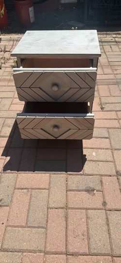 Modern Wooden Nightstand with Geometric Tile Design – Good Condition