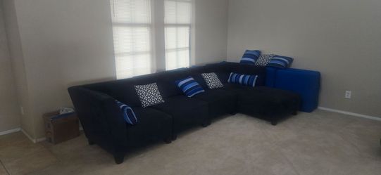 Blue 11 foot Couch with chase