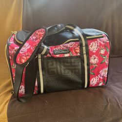 BETSY JOHNSON PET LUGGAGE..