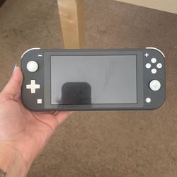 Nintendo Switch Lite (Gray)