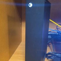 Xbox Series S 1TB With Controllers