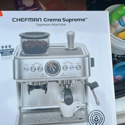 CHEFMAN CREMA SUPREME  EXPRESSO MACHINE