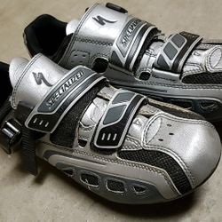 Excellent. Specialized Body Geometry Cycling Shoes