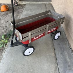 Radio Flyer Wagon