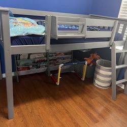 Kid's Low Loft Twin Bed with Slide (Mattress Included)