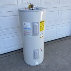 Water Heater 40 Gallon Electric 
