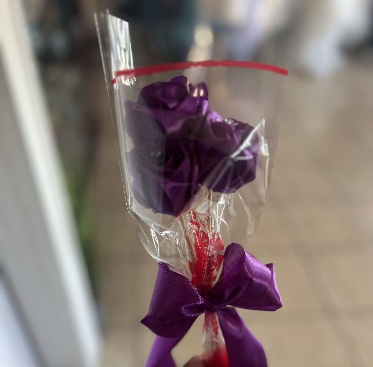 Custom Artificial Roses 🌹