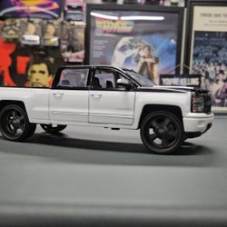 Jada 1:24 Silverado 