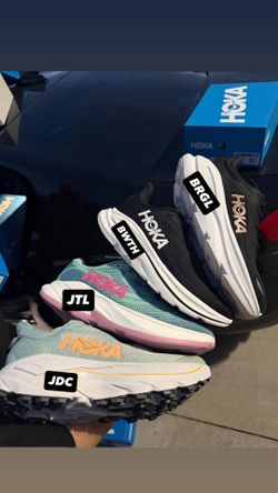 Hoka One One (Women’s )
