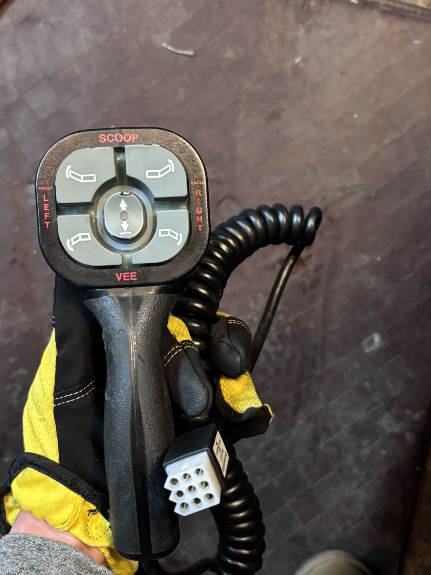 2023 MSC09601BOS Handheld Controller