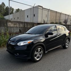 Honda Hrv 2018 AWD 4x4 perfecta para el clima de Washington  Cuatro cilindros  Súper económica  Tiene 88 mil millas  Título reconstruido  Rebuild titl
