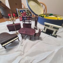 Vintage Doll Furniture 