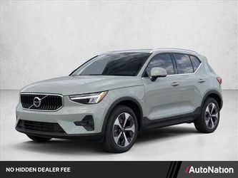 2023 Volvo XC40