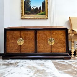 Vintage Bernhardt Chinoiserie cabinet / Sideboard