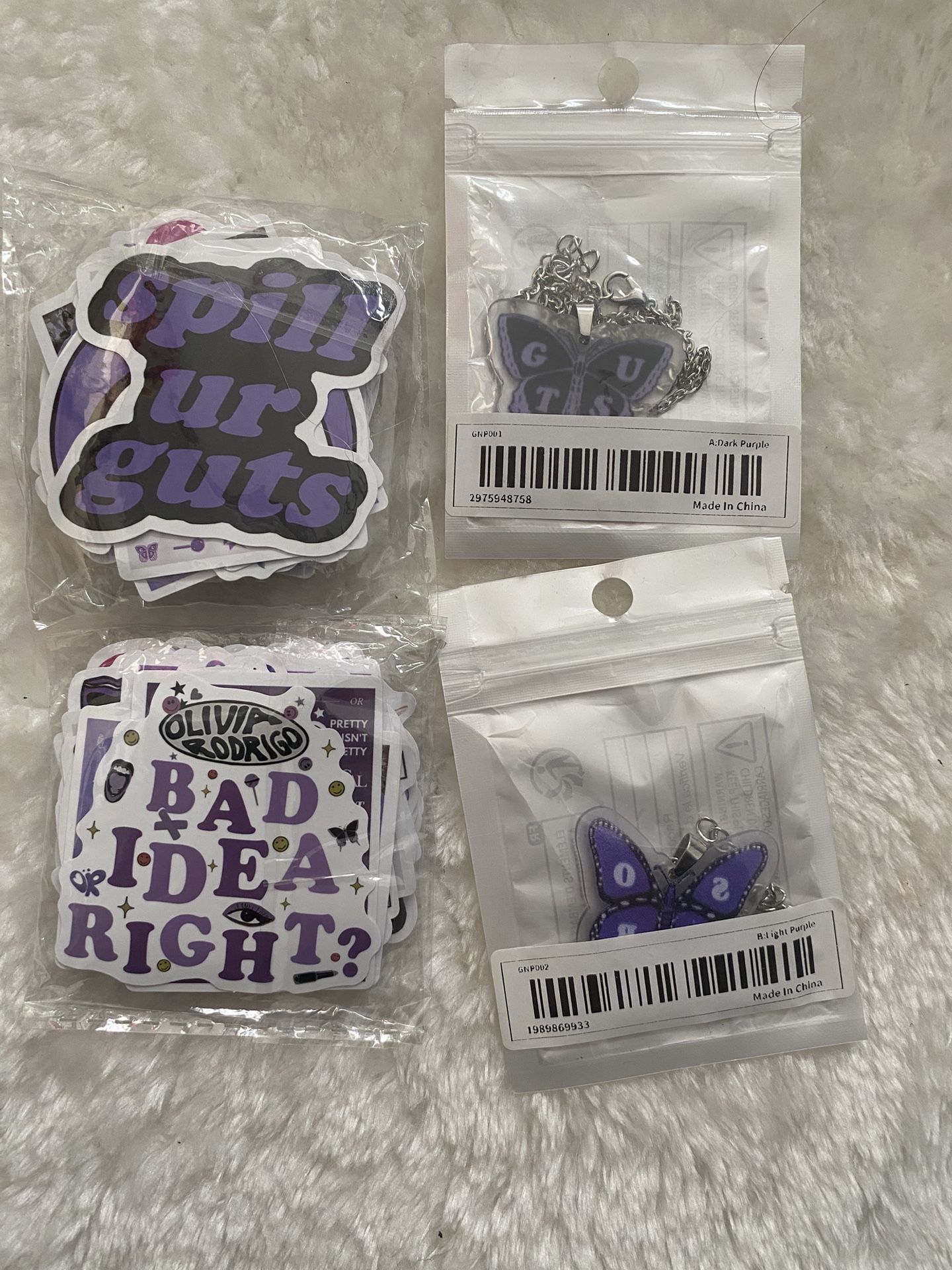 Olvia Rodrigo Stickers/Necklaces