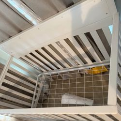 Convertible crib To Toddler Bed Delivery Available 