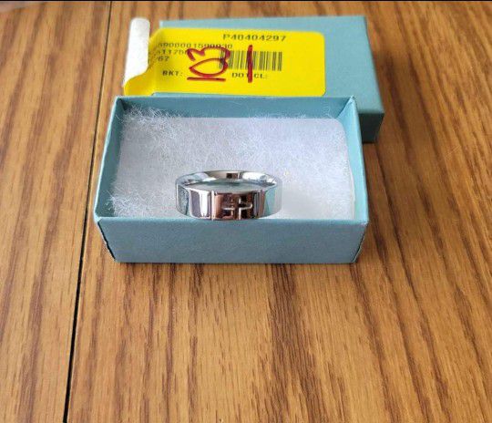 New Stainless Steel Size 13.5 Ring