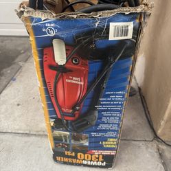@ 1300 PSI Pressure Washer Used 