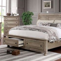 Brand New 4 PC Solid Wood Bedroom Set with Storage Drawers