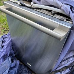 Free Viking Dishwasher