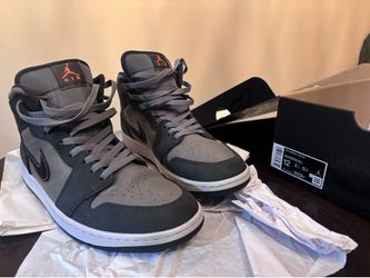 AJ1 MID SE