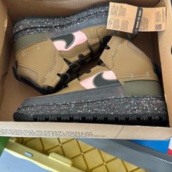 Nike Boot Sz 11