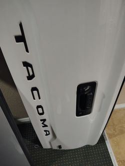 2016 -2021 WHITE TACOMA TAILGATE