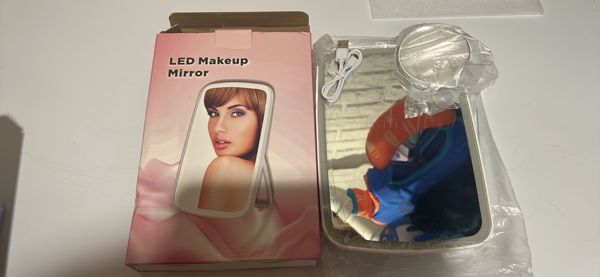 New* Led Makeup Mirror
