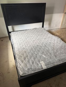 Queen Size Bedframe w/6" New Mattress