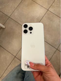 iPHONE 16 PRO MAX ATT/CRICKET