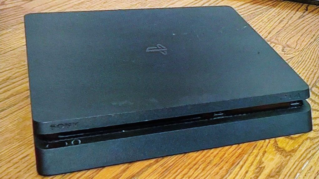 Sony PlayStation 4 Slim 500 GB Console Bundle