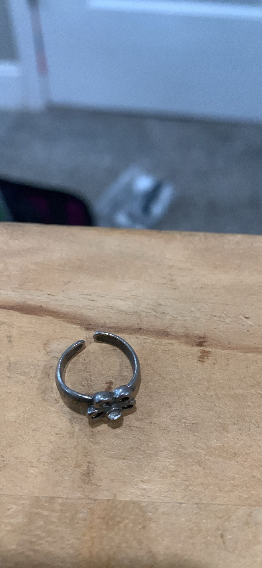 JUDITH JACK STERLING SILVER FLOWER TOE RING